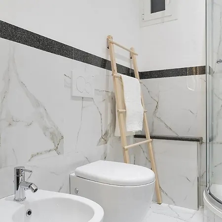Modern Holiday In By Wonderful Italy Camogli